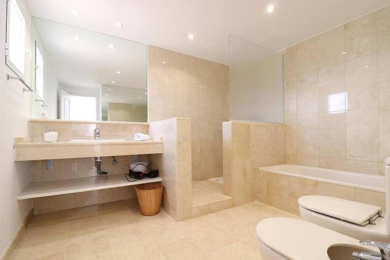 Amazing 3Bedroom Flat With Seafront Views & Pool By Sharingco Marbella Zewnętrze zdjęcie